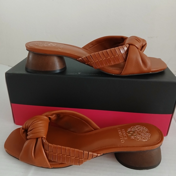 Vince Camuto Shoes - Vince Camuto Women's Tan Slide Sandals Multiples Size M NEW $35